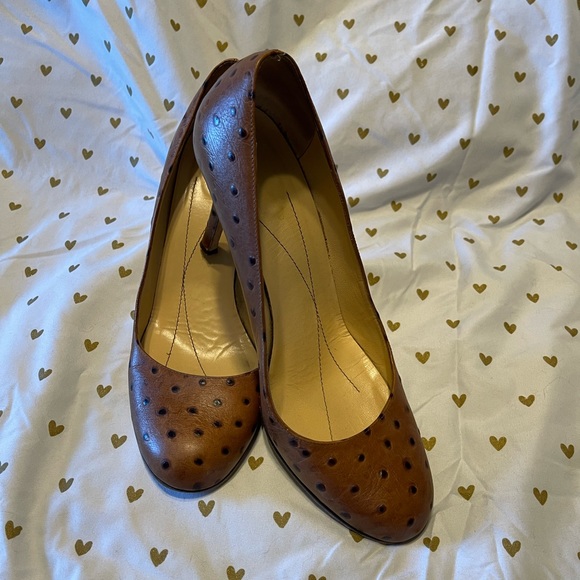 Kate Spade Brown Polka Dot Ostrich Heels - Picture 1 of 7